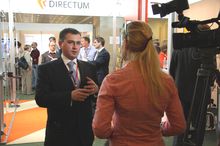 DOCFLOW 2011: Василий Бабинцев дает интервью на стенде компании